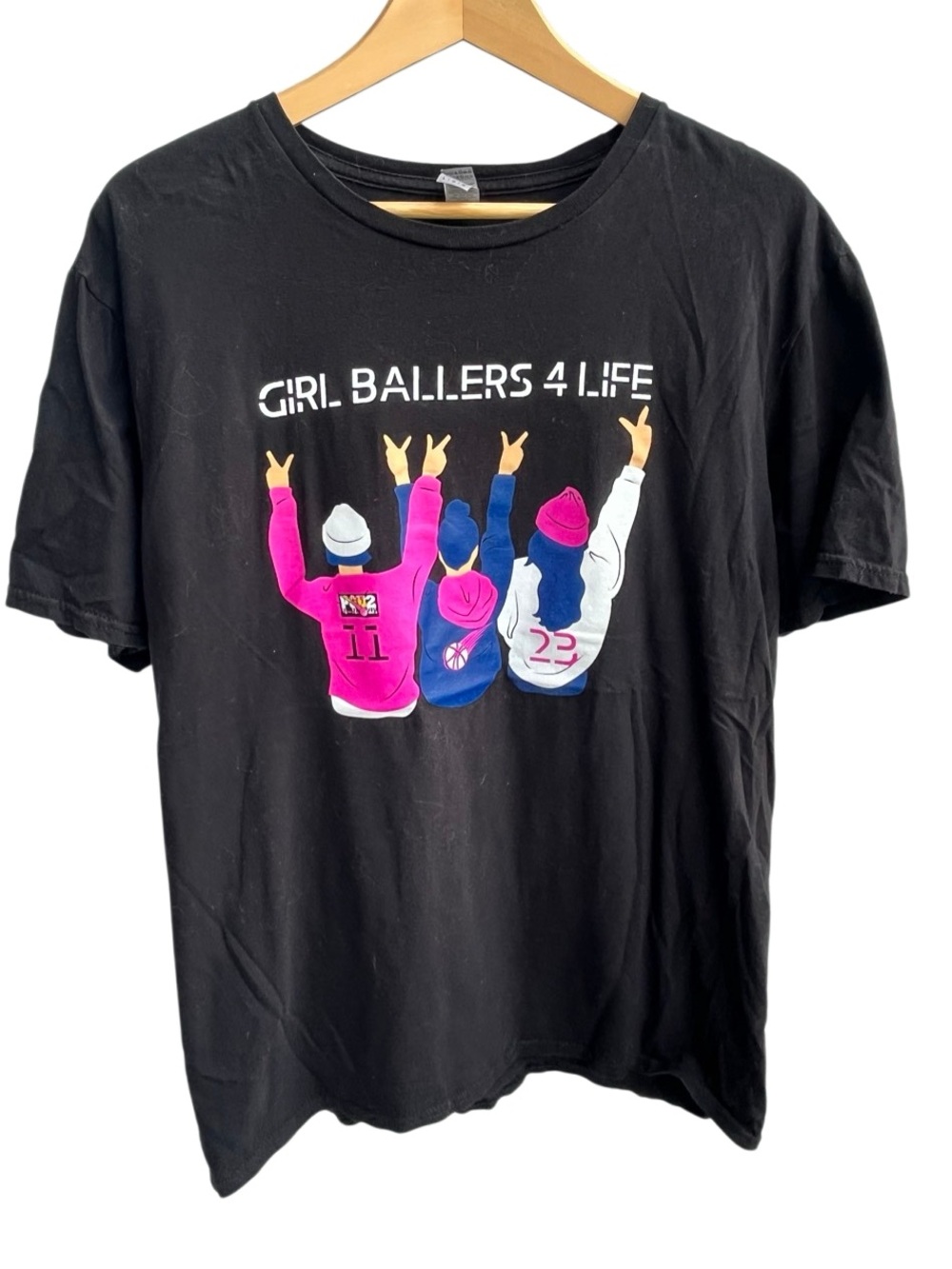 Girl Ballers 4 Life Basketball Graphic T-Shirt Black Gildan Size L